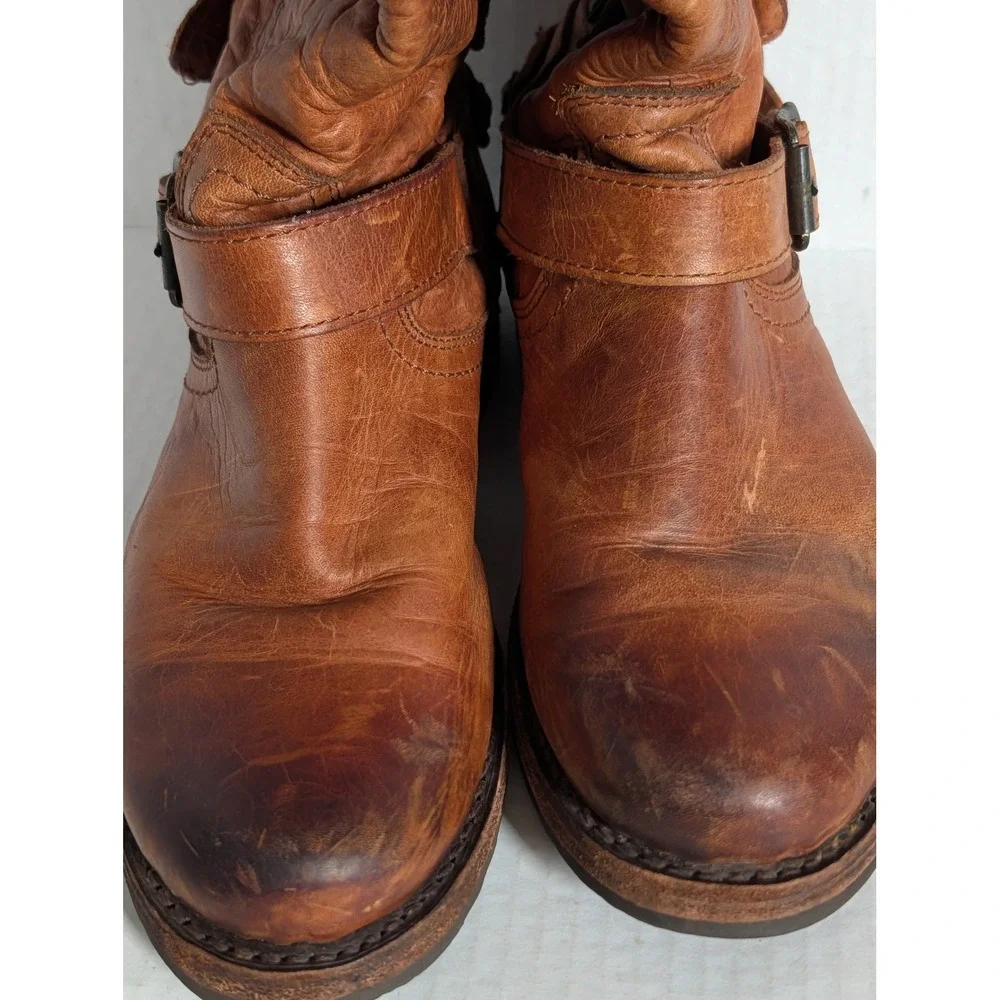 Frye beautiful vintage